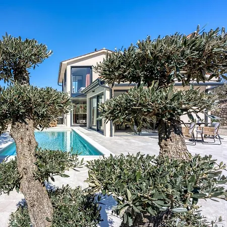 Laguna Blu Villa Trget