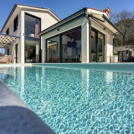 Laguna Blu