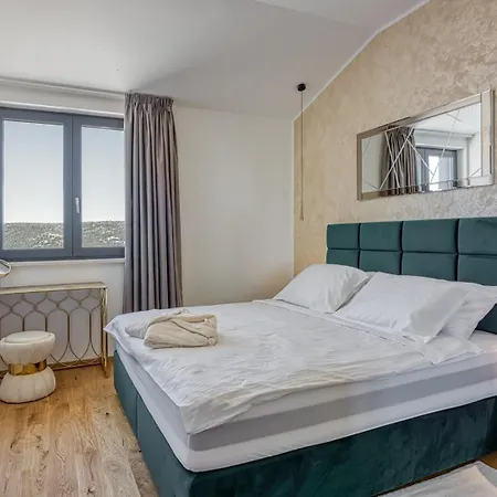 Laguna Blu Villa Trget